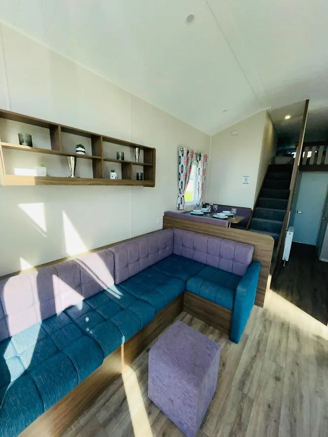 The Hideaway Lodge With Hot Tub York United Kingdom